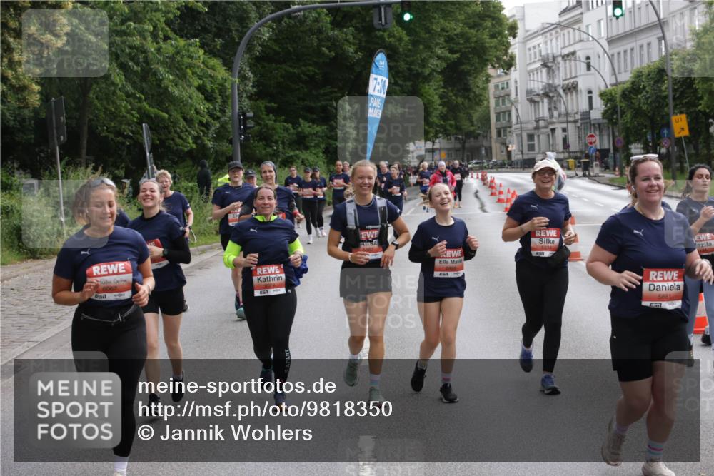 14.06.2026 - REWE Women's Run Jannik Wohlers http://msf.ph/oto/9818350 14.06.2026 10:59:56 Laufen 6067, 651, 5888, 7, 5881, 1 meine-sportfotos.de