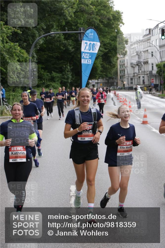 14.06.2026 - REWE Women's Run Jannik Wohlers http://msf.ph/oto/9818359 14.06.2026 10:59:57 Laufen 6029, 57, 7, 00, 5887, 5888, 7 meine-sportfotos.de