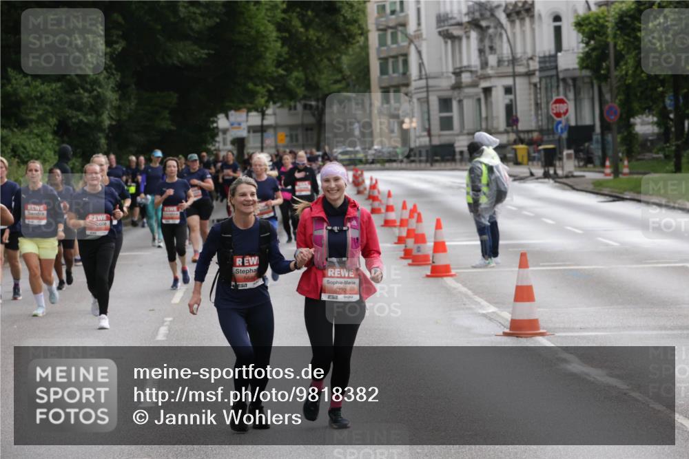 14.06.2026 - REWE Women's Run Jannik Wohlers http://msf.ph/oto/9818382 14.06.2026 11:00:01 Laufen 5646, 5772, 7 meine-sportfotos.de