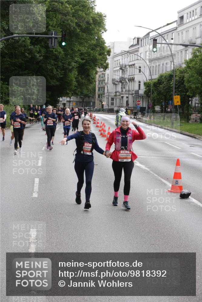 14.06.2026 - REWE Women's Run Jannik Wohlers http://msf.ph/oto/9818392 14.06.2026 11:00:03 Laufen 01, 7 meine-sportfotos.de