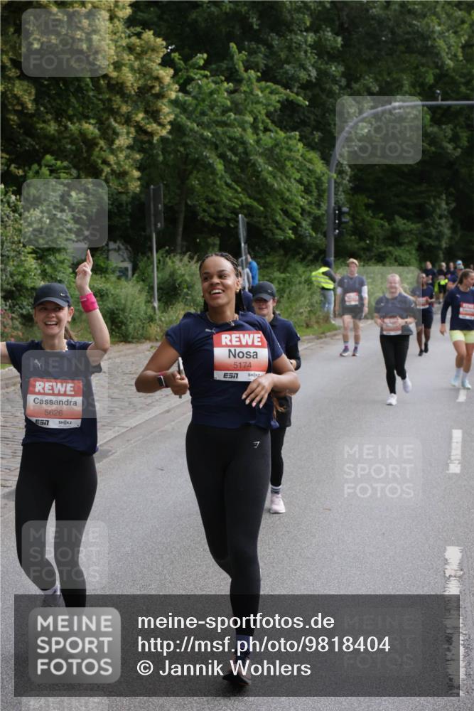 14.06.2026 - REWE Women's Run Jannik Wohlers http://msf.ph/oto/9818404 14.06.2026 11:00:05 Laufen 5626, 5174 meine-sportfotos.de