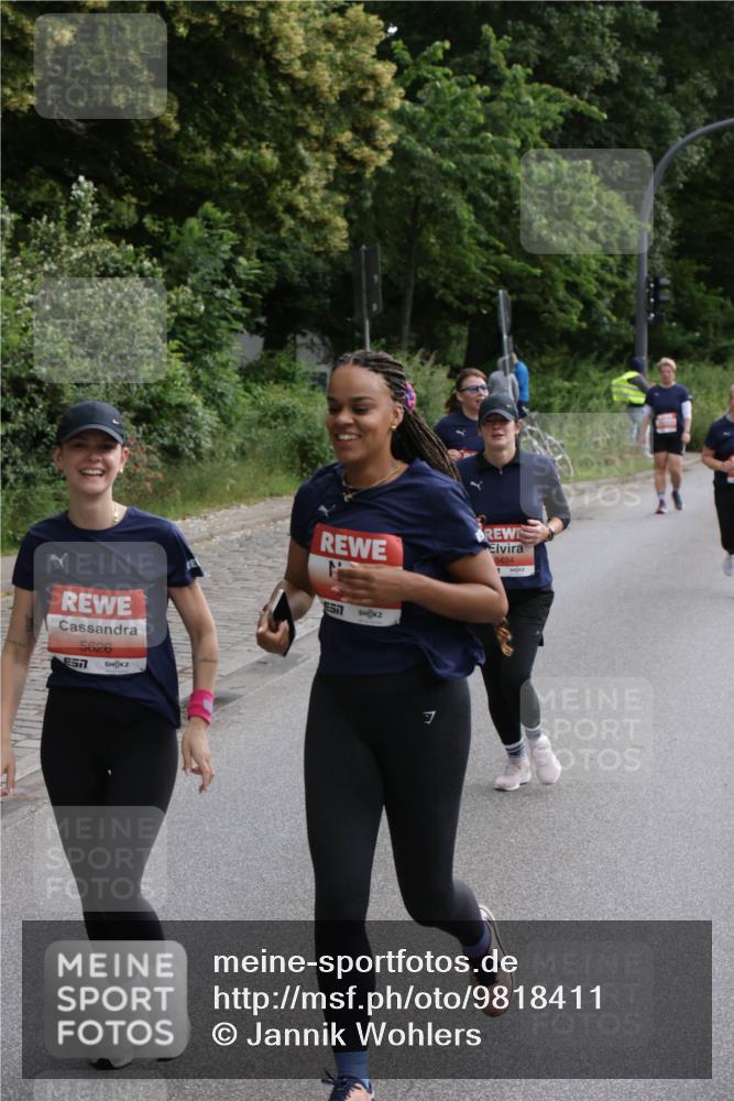 14.06.2026 - REWE Women's Run Jannik Wohlers http://msf.ph/oto/9818411 14.06.2026 11:00:05 Laufen 5626, 5494, 517 meine-sportfotos.de