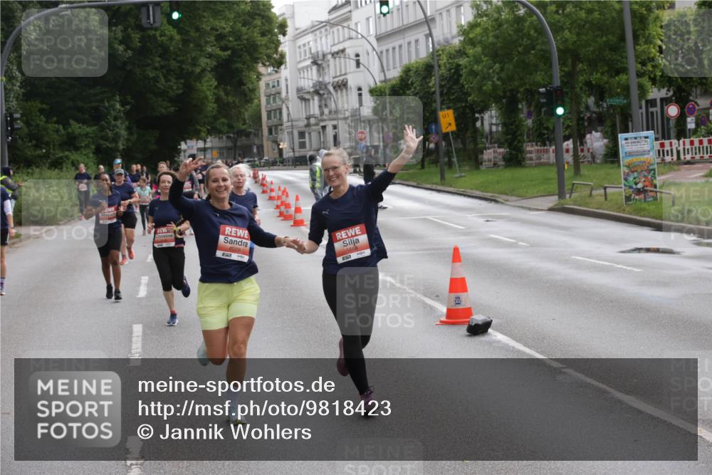 14.06.2026 - REWE Women's Run Jannik Wohlers http://msf.ph/oto/9818423 14.06.2026 11:00:08 Laufen 6028, 7, 1 meine-sportfotos.de