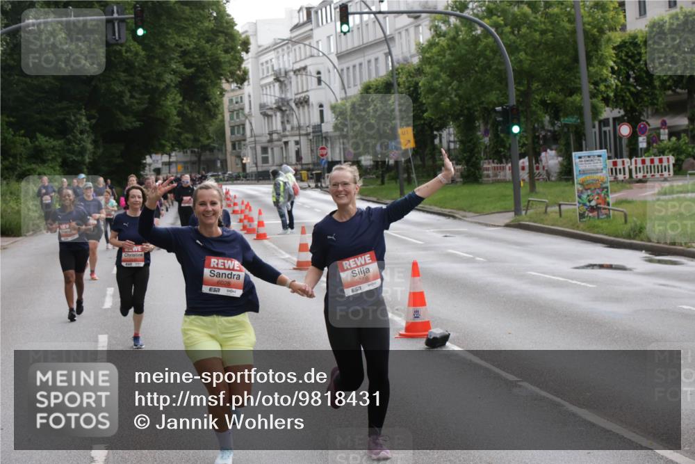 14.06.2026 - REWE Women's Run Jannik Wohlers http://msf.ph/oto/9818431 14.06.2026 11:00:09 Laufen 7, 6028, 5568, 57, 1 meine-sportfotos.de
