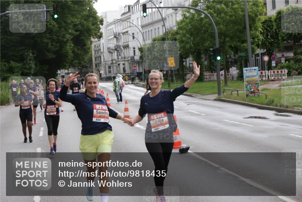 14.06.2026 - REWE Women's Run Jannik Wohlers http://msf.ph/oto/9818435 14.06.2026 11:00:09 Laufen 6028, 7, 5568, 57, 01 meine-sportfotos.de