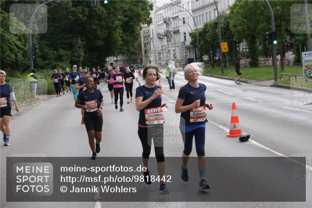 14.06.2026 - REWE Women's Run Jannik Wohlers http://msf.ph/oto/9818442 14.06.2026 11:00:11 Laufen 5620, 5, 5621, 1 meine-sportfotos.de