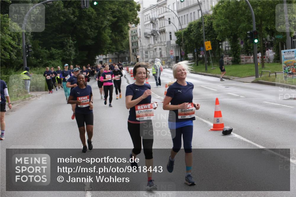 14.06.2026 - REWE Women's Run Jannik Wohlers http://msf.ph/oto/9818443 14.06.2026 11:00:11 Laufen 5620, 57, 5621, 7, 1 meine-sportfotos.de