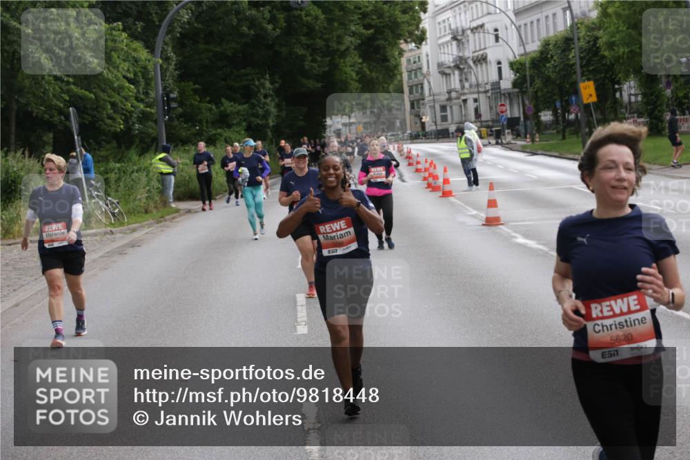 14.06.2026 - REWE Women's Run Jannik Wohlers http://msf.ph/oto/9818448 14.06.2026 11:00:12 Laufen 5149, 1, 5620, 7 meine-sportfotos.de