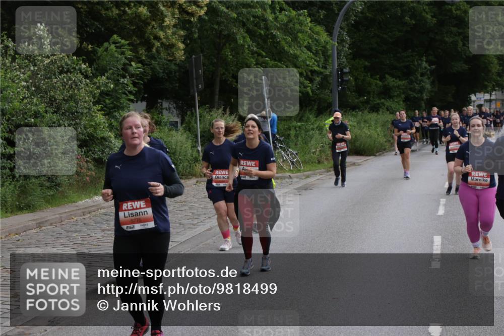 14.06.2026 - REWE Women's Run Jannik Wohlers http://msf.ph/oto/9818499 14.06.2026 11:00:23 Laufen 5775, 6517 meine-sportfotos.de