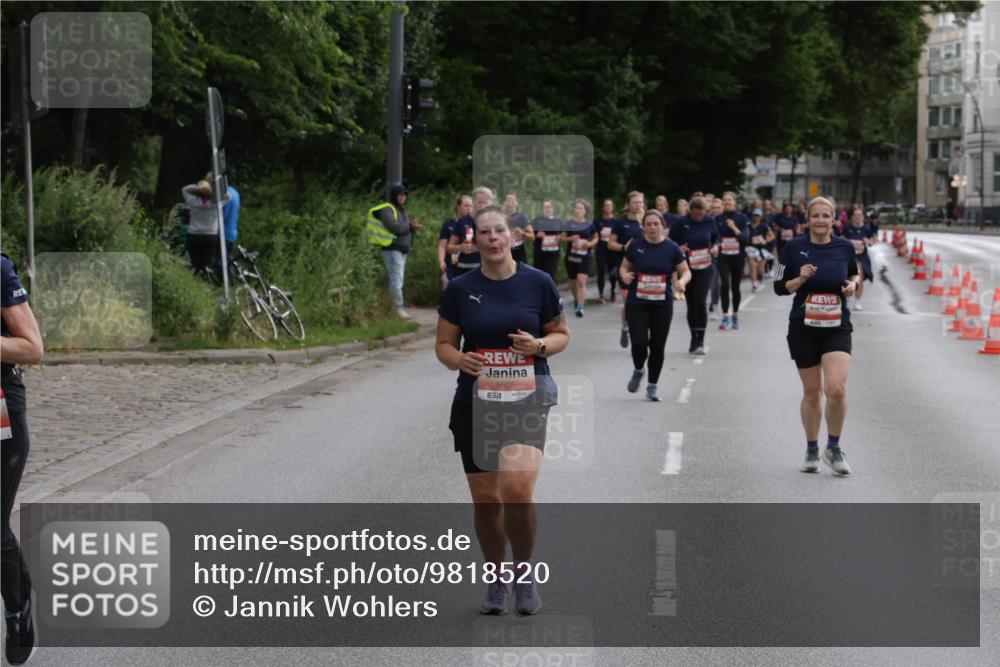 14.06.2026 - REWE Women's Run Jannik Wohlers http://msf.ph/oto/9818520 14.06.2026 11:00:29 Laufen 5605, 7 meine-sportfotos.de