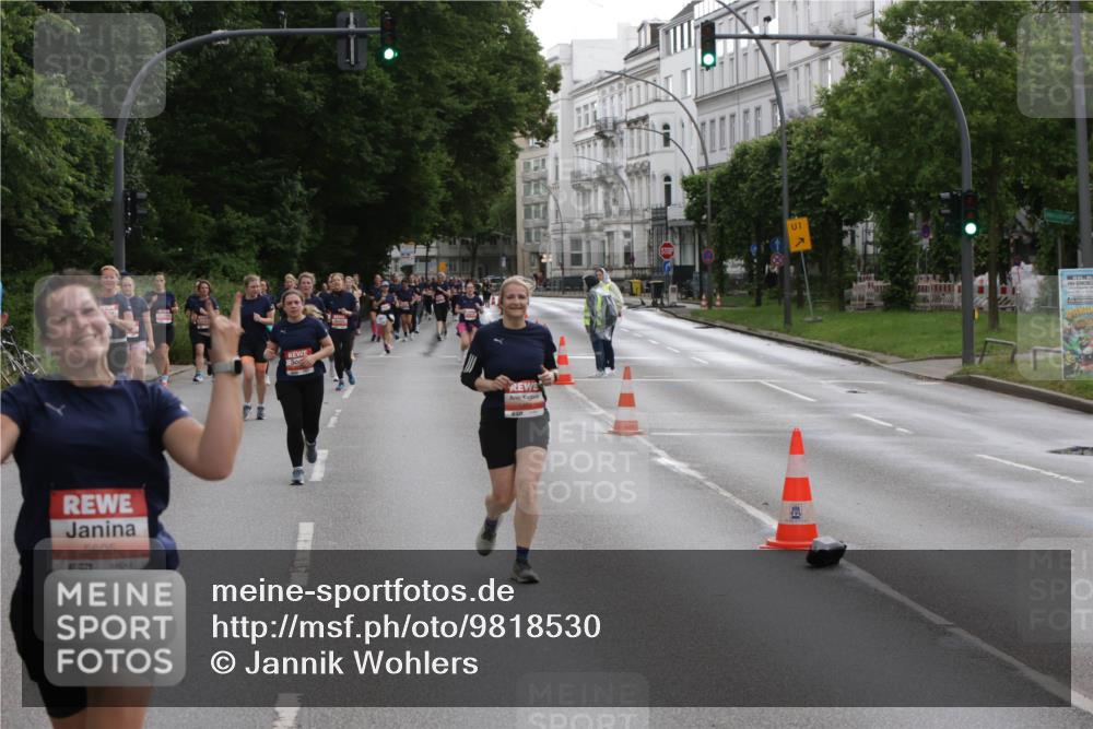 14.06.2026 - REWE Women's Run Jannik Wohlers http://msf.ph/oto/9818530 14.06.2026 11:00:32 Laufen 5605, 1 meine-sportfotos.de