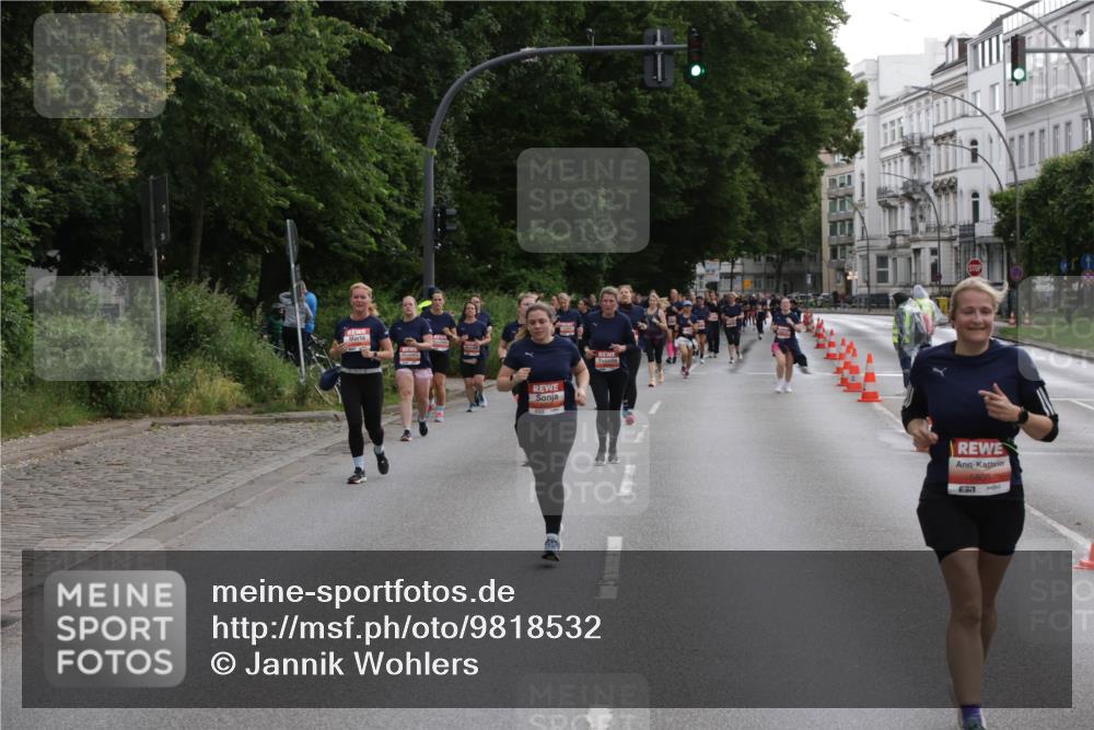 14.06.2026 - REWE Women's Run Jannik Wohlers http://msf.ph/oto/9818532 14.06.2026 11:00:33 Laufen 5805, 57 meine-sportfotos.de