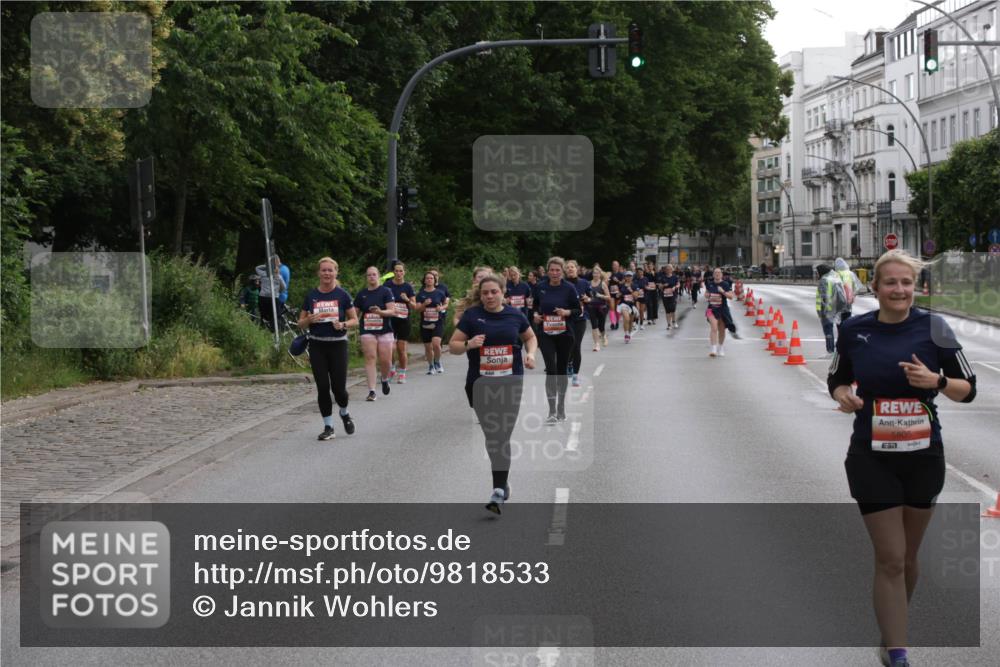 14.06.2026 - REWE Women's Run Jannik Wohlers http://msf.ph/oto/9818533 14.06.2026 11:00:33 Laufen 5805, 7 meine-sportfotos.de
