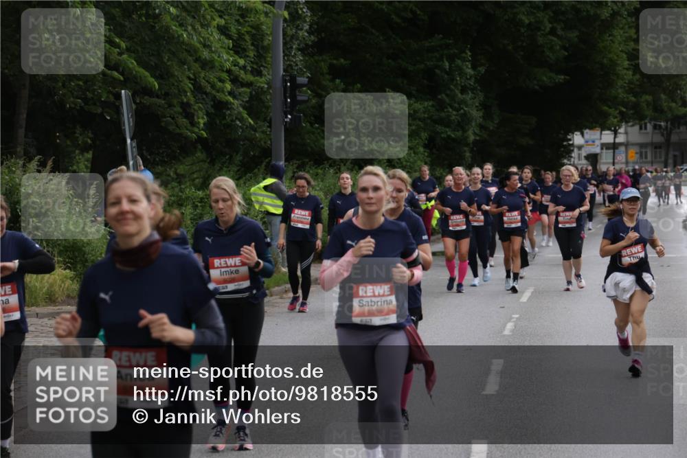 14.06.2026 - REWE Women's Run Jannik Wohlers http://msf.ph/oto/9818555 14.06.2026 11:00:41 Laufen 6926, 1517, 6395 meine-sportfotos.de