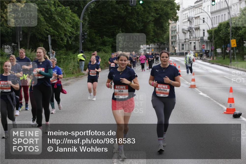 14.06.2026 - REWE Women's Run Jannik Wohlers http://msf.ph/oto/9818583 14.06.2026 11:00:54 Laufen 7, 5734, 57, 5735, 57, 1 meine-sportfotos.de