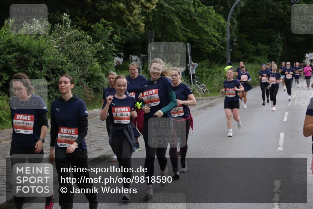 14.06.2026 - REWE Women's Run Jannik Wohlers http://msf.ph/oto/9818590 14.06.2026 11:00:55 Laufen 5752, 7, 5327, 7, 5116, 5119 meine-sportfotos.de