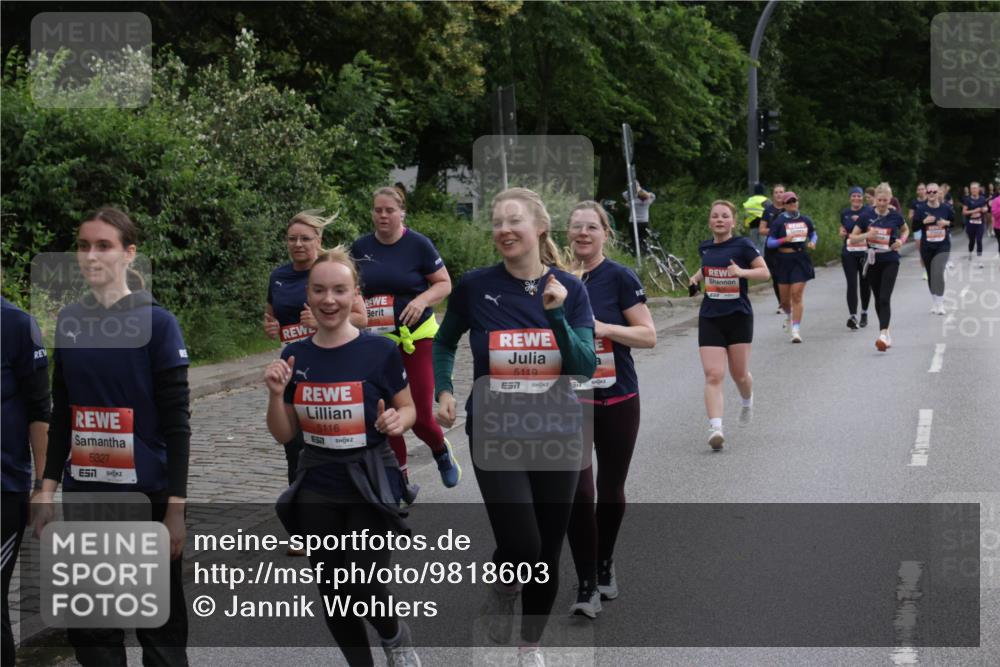 14.06.2026 - REWE Women's Run Jannik Wohlers http://msf.ph/oto/9818603 14.06.2026 11:00:56 Laufen 5327, 5116, 5119 meine-sportfotos.de