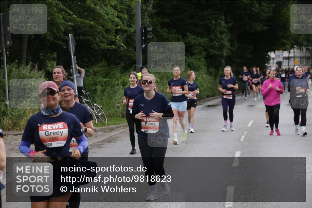 14.06.2026 - REWE Women's Run Jannik Wohlers http://msf.ph/oto/9818623 14.06.2026 11:01:01 Laufen 5895, 6577, 5977, 51 meine-sportfotos.de