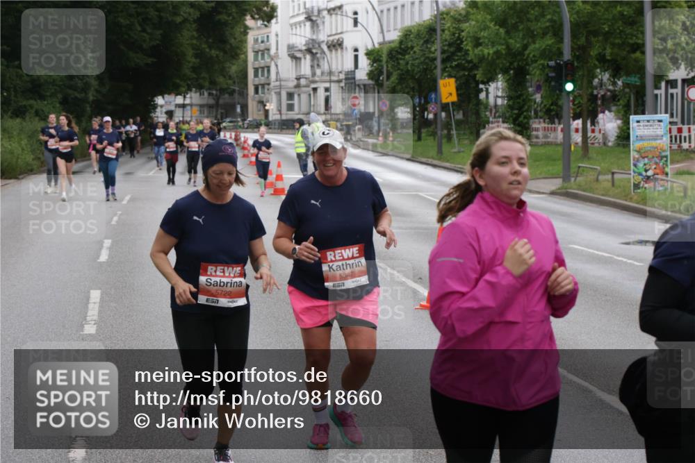 14.06.2026 - REWE Women's Run Jannik Wohlers http://msf.ph/oto/9818660 14.06.2026 11:01:10 Laufen 5722, 7, 5347, 657, 1 meine-sportfotos.de