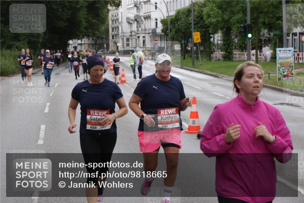 14.06.2026 - REWE Women's Run Jannik Wohlers http://msf.ph/oto/9818665 14.06.2026 11:01:10 Laufen 6099, 1, 572, 5347, 657 meine-sportfotos.de