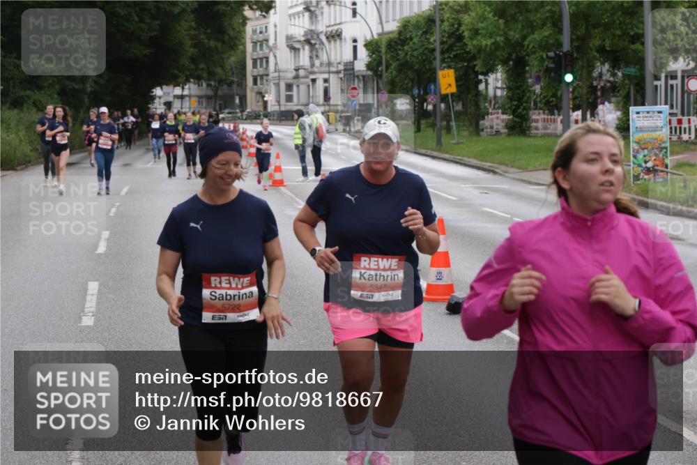 14.06.2026 - REWE Women's Run Jannik Wohlers http://msf.ph/oto/9818667 14.06.2026 11:01:10 Laufen 5722, 5347, 657, 01 meine-sportfotos.de