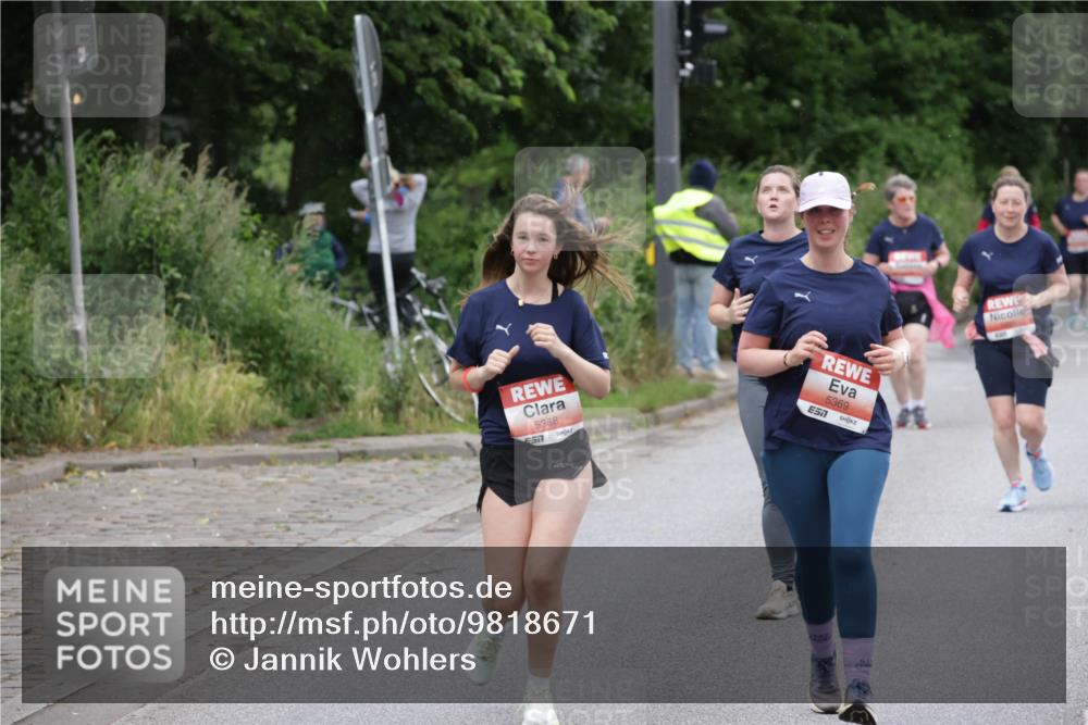 14.06.2026 - REWE Women's Run Jannik Wohlers http://msf.ph/oto/9818671 14.06.2026 11:01:16 Laufen 5368, 7, 5369, 7 meine-sportfotos.de