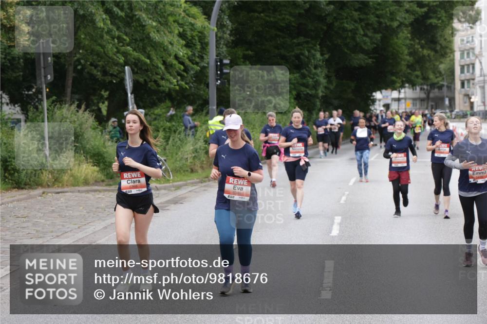 14.06.2026 - REWE Women's Run Jannik Wohlers http://msf.ph/oto/9818676 14.06.2026 11:01:17 Laufen 5368, 517, 5369, 7 meine-sportfotos.de