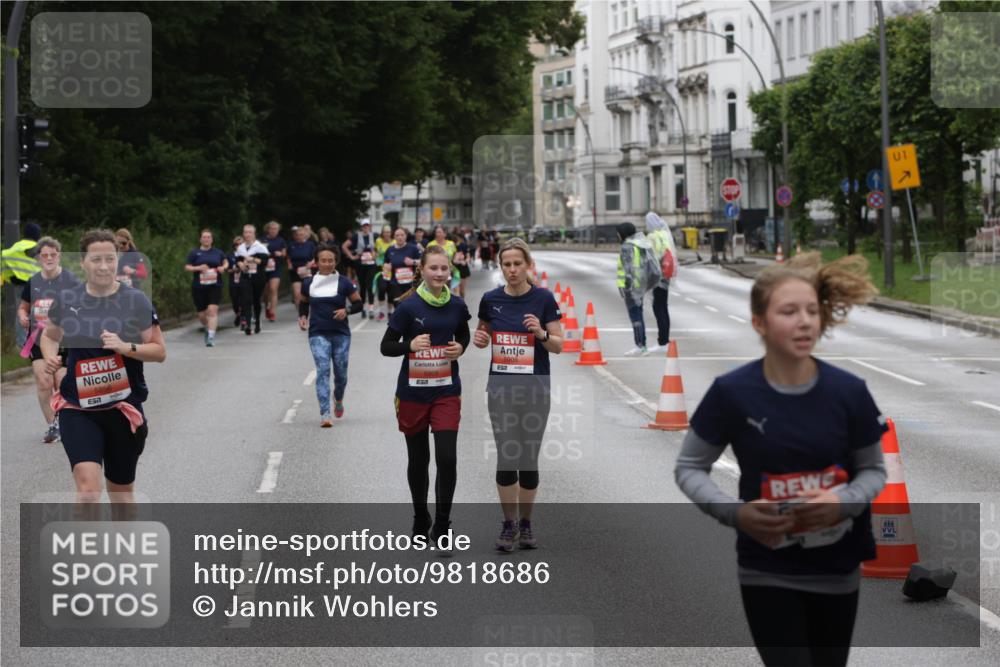 14.06.2026 - REWE Women's Run Jannik Wohlers http://msf.ph/oto/9818686 14.06.2026 11:01:20 Laufen 7, 1 meine-sportfotos.de