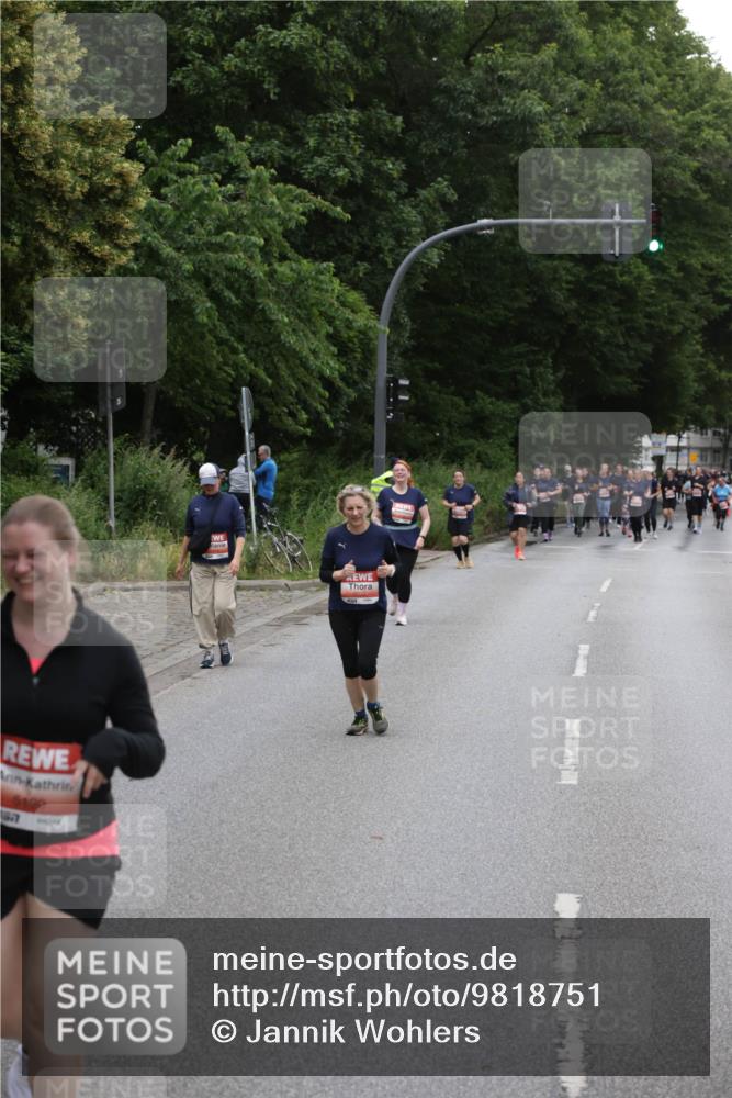 14.06.2026 - REWE Women's Run Jannik Wohlers http://msf.ph/oto/9818751 14.06.2026 11:01:41 Laufen 6199 meine-sportfotos.de
