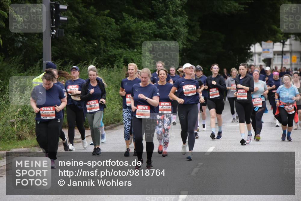 14.06.2026 - REWE Women's Run Jannik Wohlers http://msf.ph/oto/9818764 14.06.2026 11:01:51 Laufen 5807, 5018 meine-sportfotos.de
