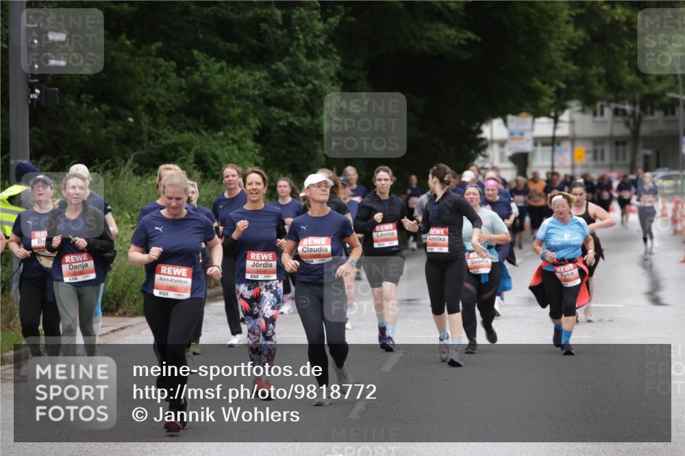 14.06.2026 - REWE Women's Run Jannik Wohlers http://msf.ph/oto/9818772 14.06.2026 11:01:52 Laufen 5186, 5807, 57, 5018, 5019, 550 meine-sportfotos.de