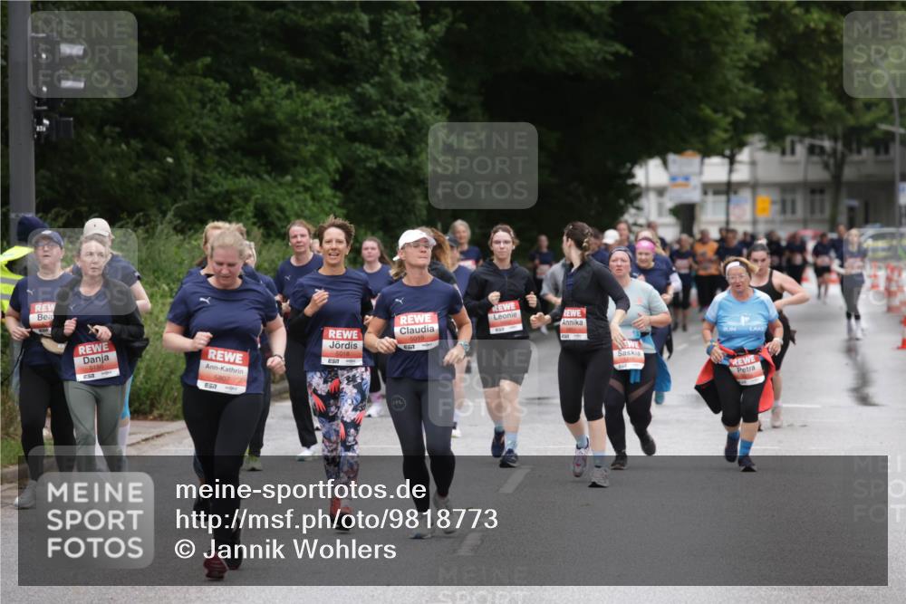14.06.2026 - REWE Women's Run Jannik Wohlers http://msf.ph/oto/9818773 14.06.2026 11:01:52 Laufen 5019, 5186, 7, 5807, 5018 meine-sportfotos.de