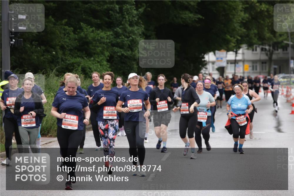 14.06.2026 - REWE Women's Run Jannik Wohlers http://msf.ph/oto/9818774 14.06.2026 11:01:52 Laufen 5186, 5807, 57, 5018, 7, 5019, 577 meine-sportfotos.de