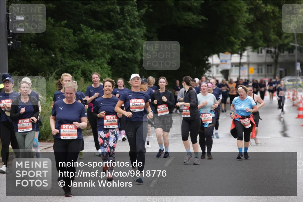 14.06.2026 - REWE Women's Run Jannik Wohlers http://msf.ph/oto/9818776 14.06.2026 11:01:53 Laufen 5186, 5807, 657, 5018, 5019 meine-sportfotos.de