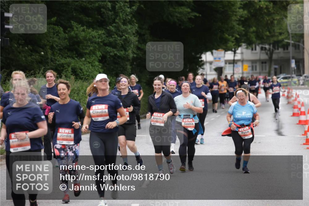 14.06.2026 - REWE Women's Run Jannik Wohlers http://msf.ph/oto/9818790 14.06.2026 11:01:54 Laufen 5018, 8317, 5413 meine-sportfotos.de