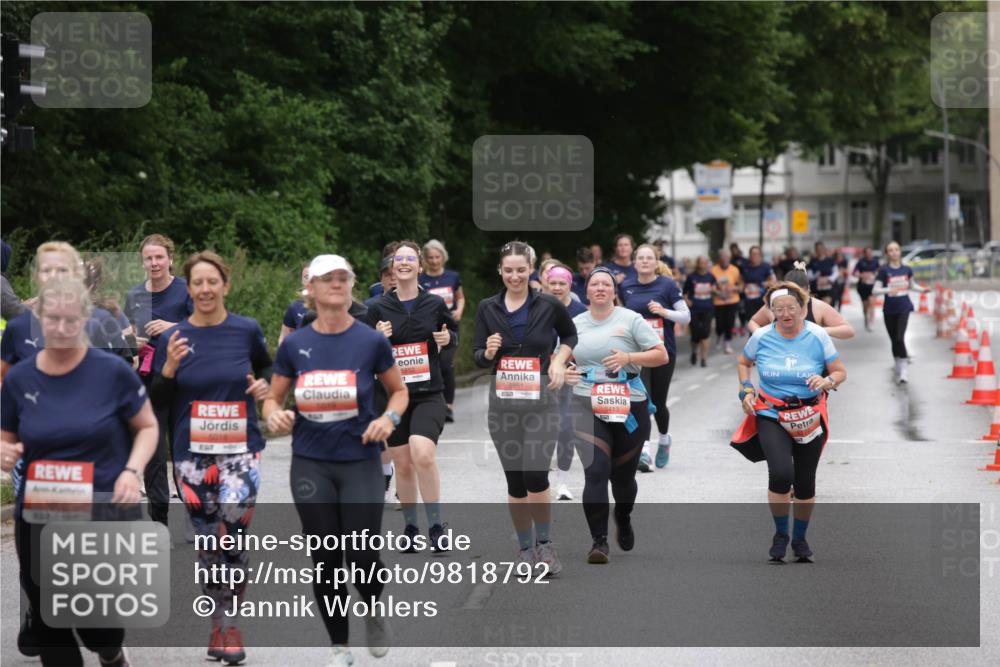 14.06.2026 - REWE Women's Run Jannik Wohlers http://msf.ph/oto/9818792 14.06.2026 11:01:55 Laufen 7, 5851 meine-sportfotos.de