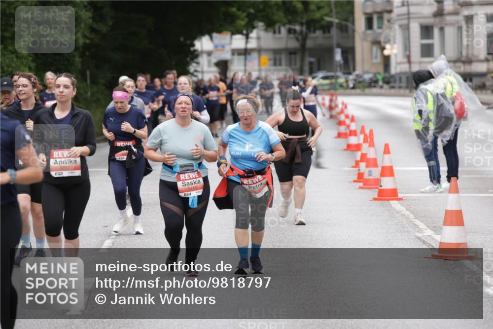 14.06.2026 - REWE Women's Run Jannik Wohlers http://msf.ph/oto/9818797 14.06.2026 11:01:57 Laufen 5851, 57, 5413, 57 meine-sportfotos.de
