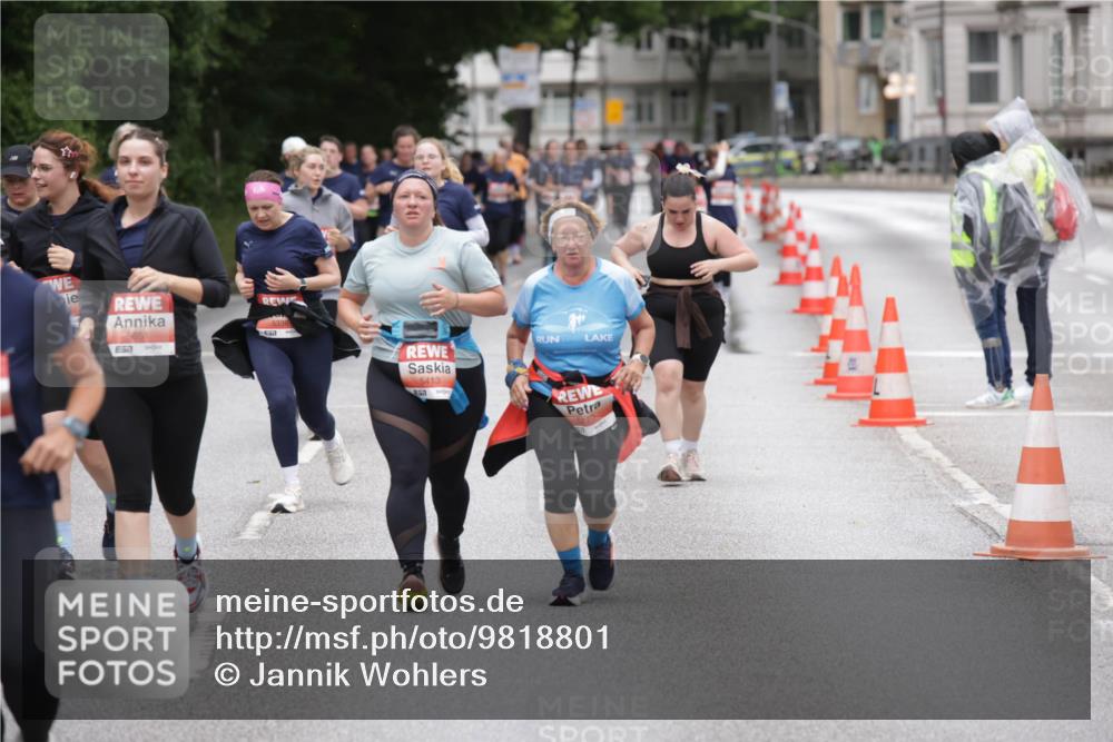 14.06.2026 - REWE Women's Run Jannik Wohlers http://msf.ph/oto/9818801 14.06.2026 11:01:57 Laufen 5851, 57, 5413, 57, 9779 meine-sportfotos.de