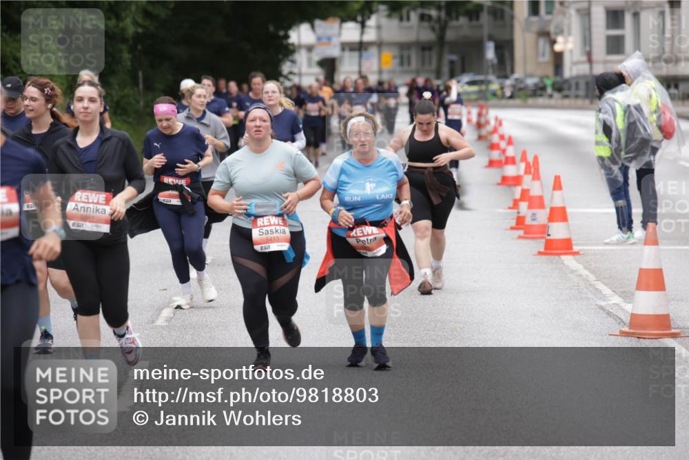 14.06.2026 - REWE Women's Run Jannik Wohlers http://msf.ph/oto/9818803 14.06.2026 11:01:58 Laufen 5851, 5413, 57 meine-sportfotos.de