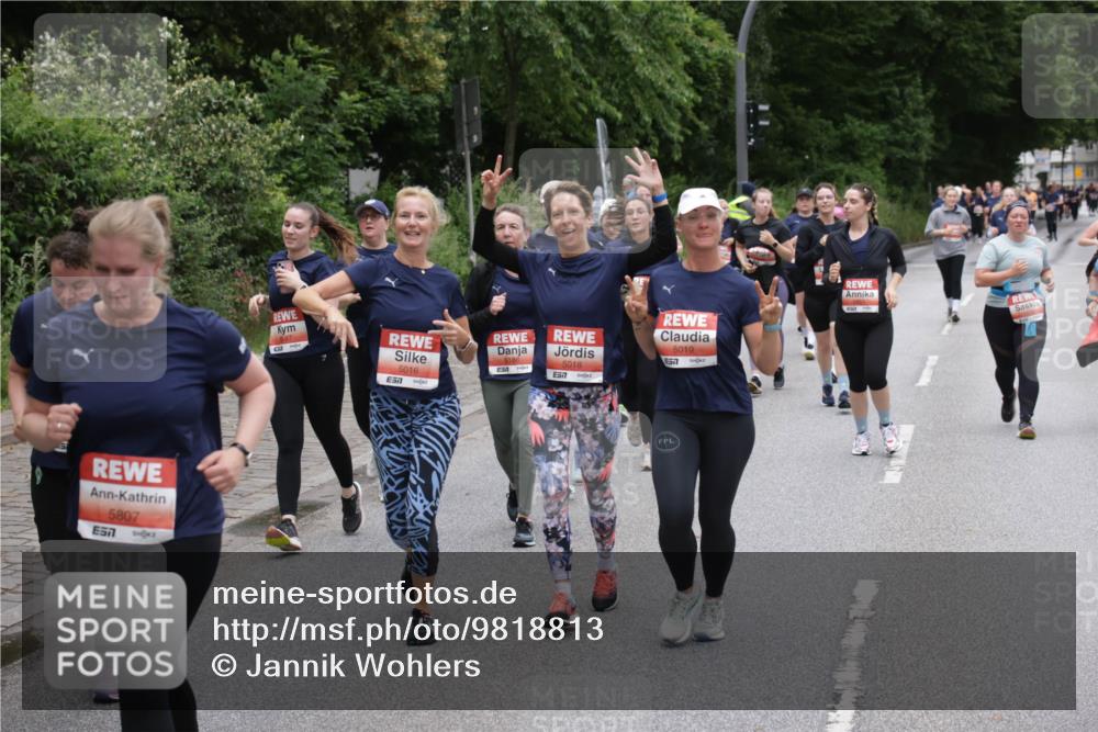 14.06.2026 - REWE Women's Run Jannik Wohlers http://msf.ph/oto/9818813 14.06.2026 11:02:00 Laufen 5807, 57, 5016, 7, 5018, 57, 5019, 577 meine-sportfotos.de