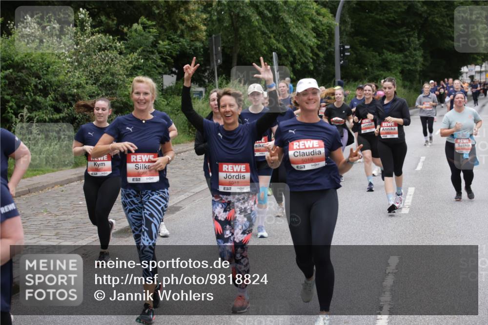 14.06.2026 - REWE Women's Run Jannik Wohlers http://msf.ph/oto/9818824 14.06.2026 11:02:01 Laufen 5187, 57, 5016, 57, 5018, 7, 5019, 657 meine-sportfotos.de
