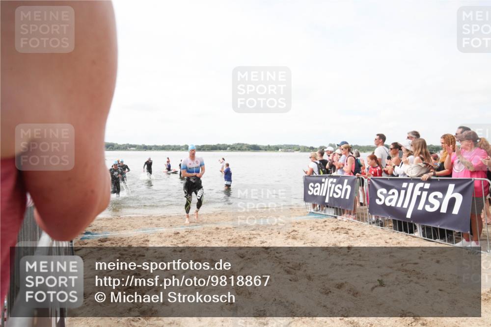 21.06.2026 - Viking Triathlon Michael Strokosch http://msf.ph/oto/9818867 21.06.2026 10:27:03 Schwimmen 176, 426, 453 meine-sportfotos.de