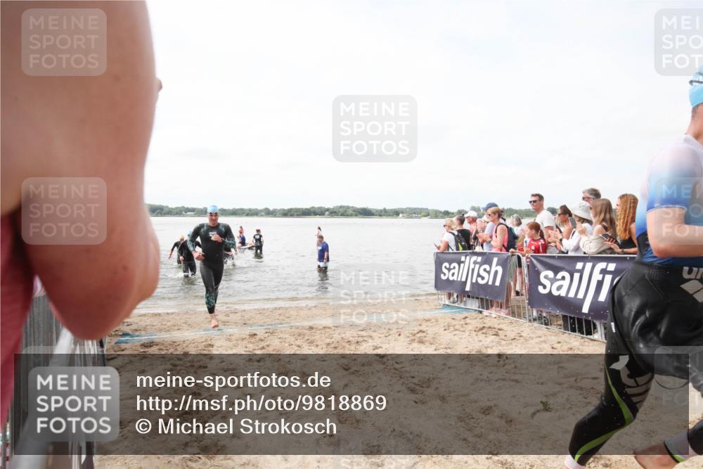 21.06.2026 - Viking Triathlon Michael Strokosch http://msf.ph/oto/9818869 21.06.2026 10:27:05 Schwimmen 25, 176, 426, 547 meine-sportfotos.de
