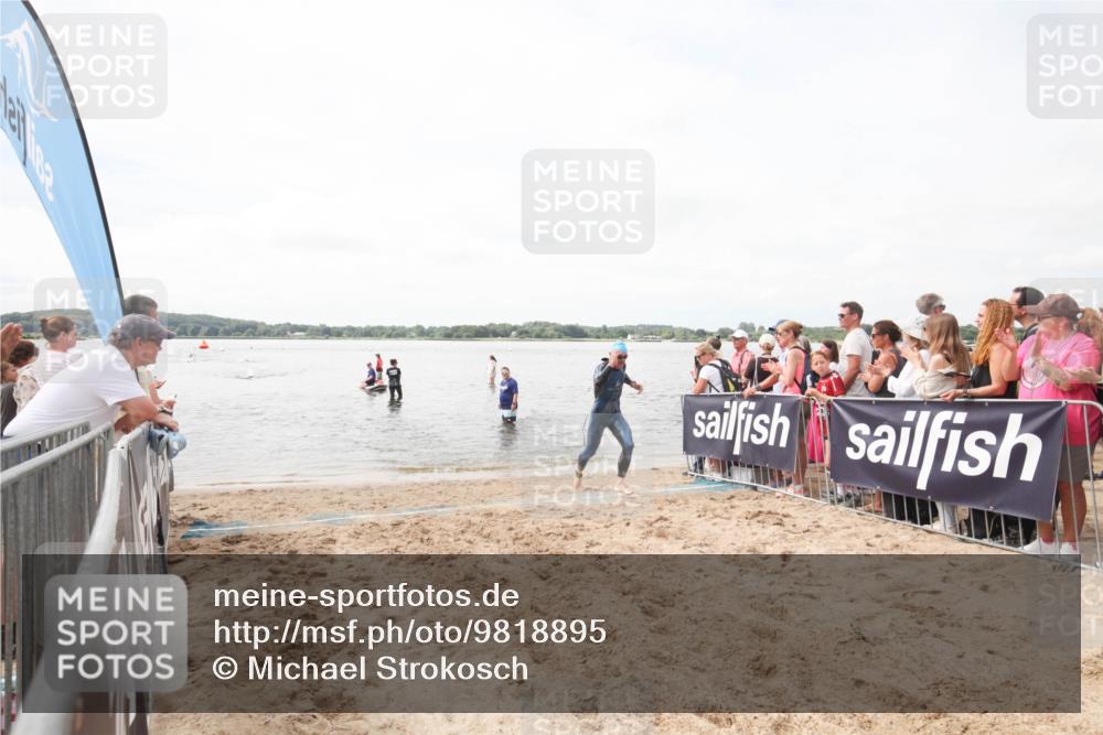 21.06.2026 - Viking Triathlon Michael Strokosch http://msf.ph/oto/9818895 21.06.2026 10:28:42 Schwimmen 271 meine-sportfotos.de