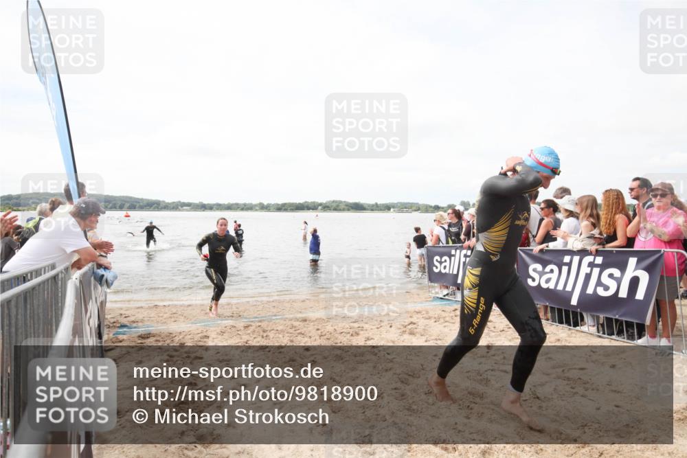 21.06.2026 - Viking Triathlon Michael Strokosch http://msf.ph/oto/9818900 21.06.2026 10:29:23 Schwimmen 441, 640, 643 meine-sportfotos.de