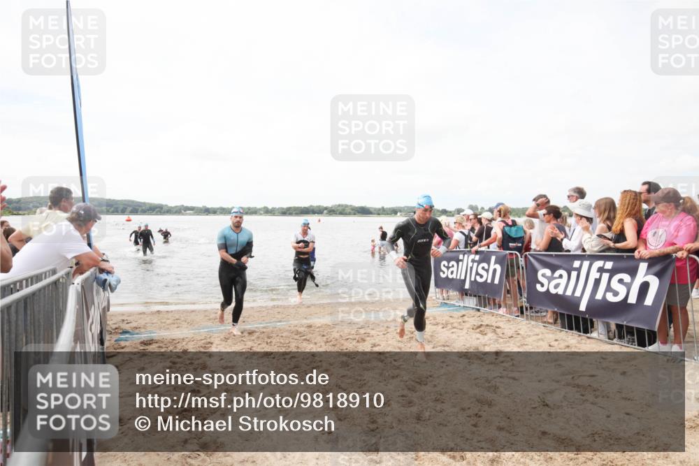 21.06.2026 - Viking Triathlon Michael Strokosch http://msf.ph/oto/9818910 21.06.2026 10:30:02 Schwimmen 169, 359, 527 meine-sportfotos.de