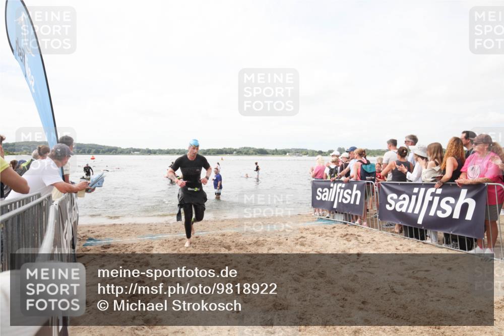 21.06.2026 - Viking Triathlon Michael Strokosch http://msf.ph/oto/9818922 21.06.2026 10:30:48 Schwimmen 5, 42, 103, 337, 394 meine-sportfotos.de