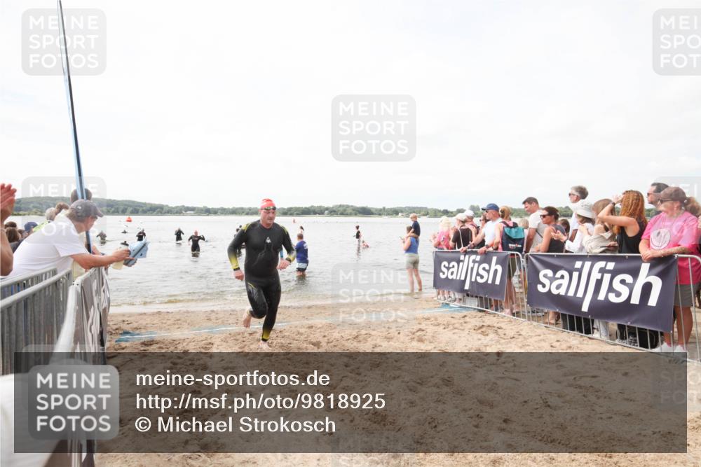 21.06.2026 - Viking Triathlon Michael Strokosch http://msf.ph/oto/9818925 21.06.2026 10:31:07 Schwimmen 131, 454, 665 meine-sportfotos.de