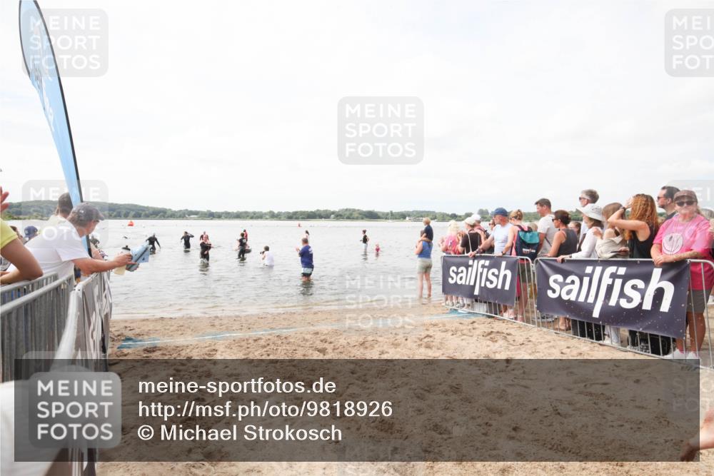 21.06.2026 - Viking Triathlon Michael Strokosch http://msf.ph/oto/9818926 21.06.2026 10:31:10 Schwimmen 131, 454, 665 meine-sportfotos.de