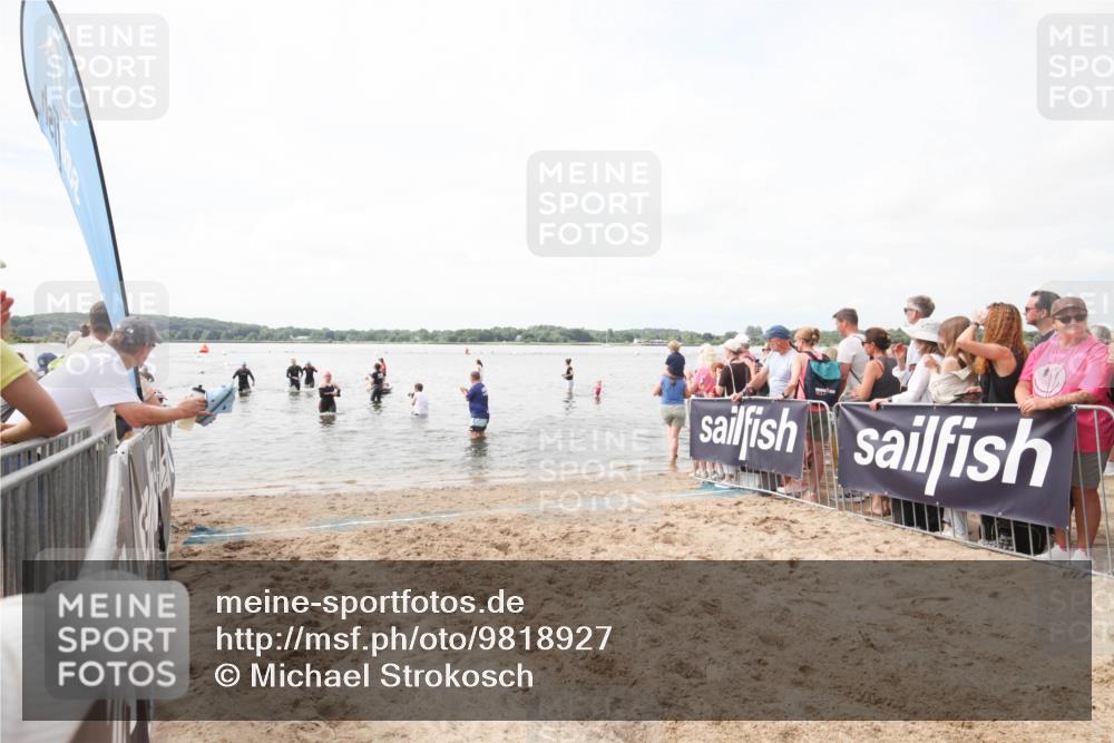 21.06.2026 - Viking Triathlon Michael Strokosch http://msf.ph/oto/9818927 21.06.2026 10:31:11 Schwimmen 131, 454, 665 meine-sportfotos.de
